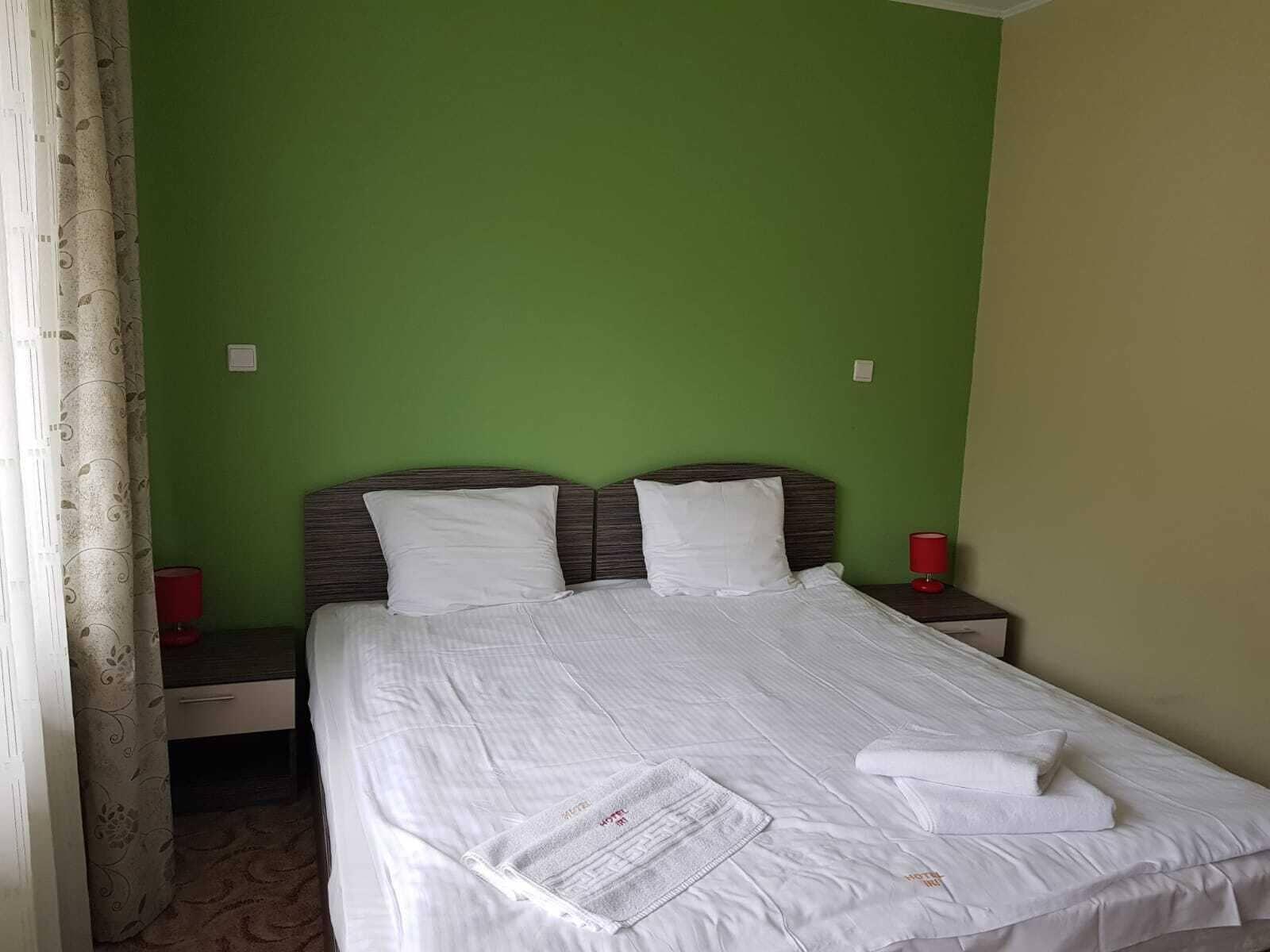 Hotel Iri Busteni Bagian luar foto