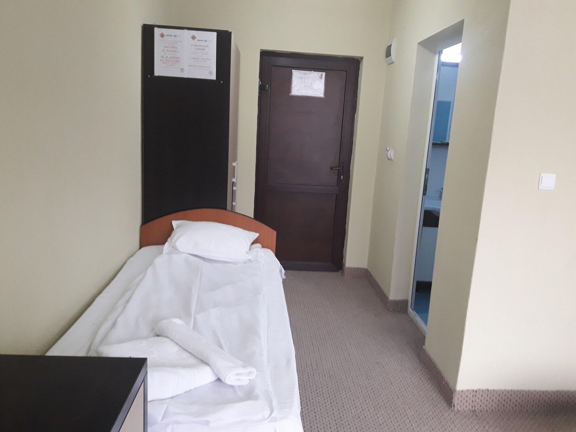 Hotel Iri Busteni Bagian luar foto
