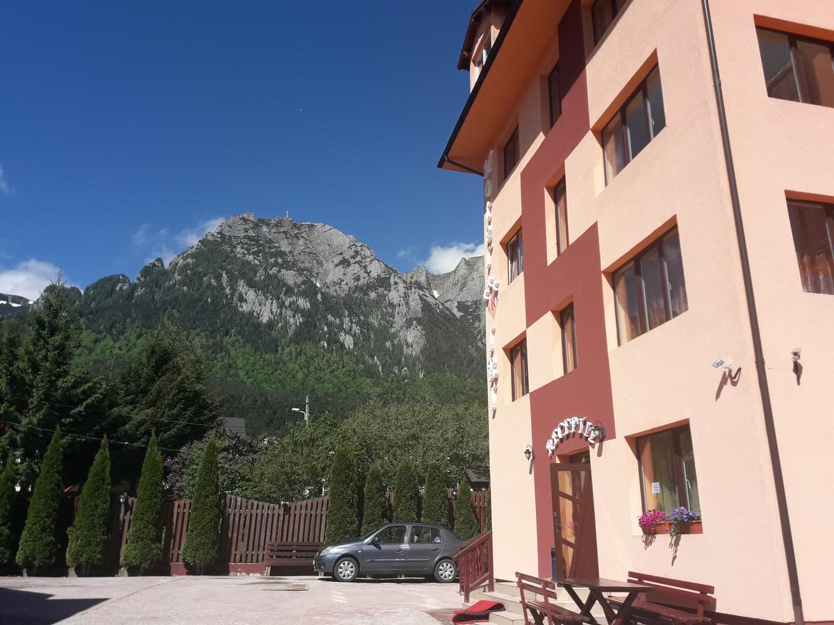 Hotel Iri Busteni Bagian luar foto